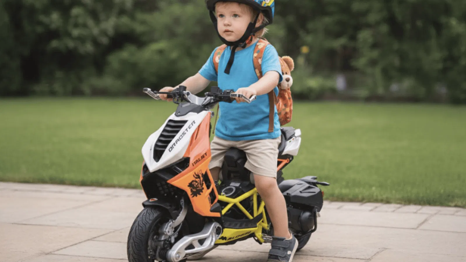 Italjet Thaïlande célèbre la Journée nationale des enfants avec un mini scooter Dragster