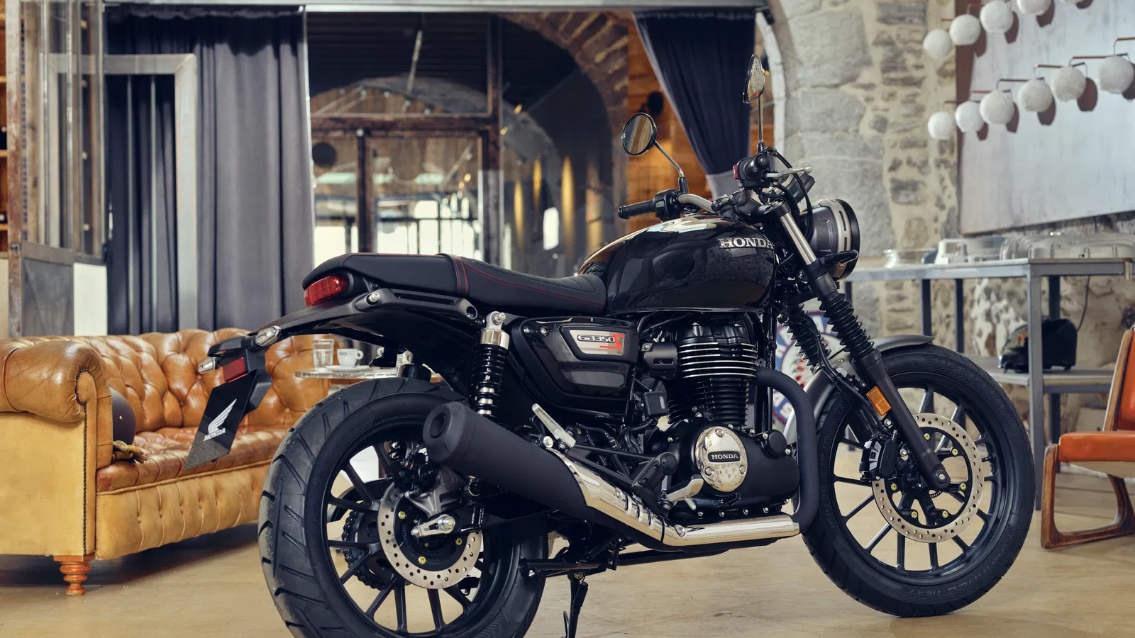 La Honda GB350S remplace la BSA Bantam 350 en tant que classique moderne la plus vendue au Royaume-Uni