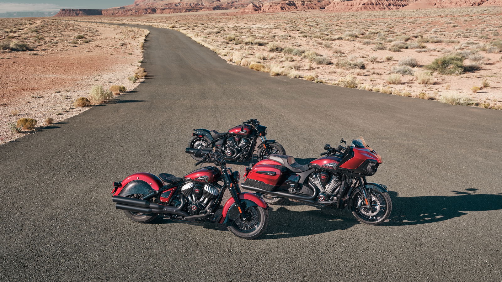 Indian Motorcycle dévoile le trio Scout Bobber, Chief Vintage et Challenger du 125e anniversaire