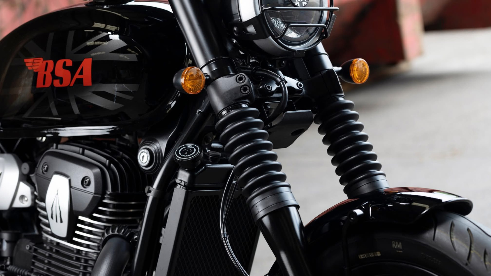 Le populaire BSA Bantam 350 boosté par un nouveau kit d'accessoires