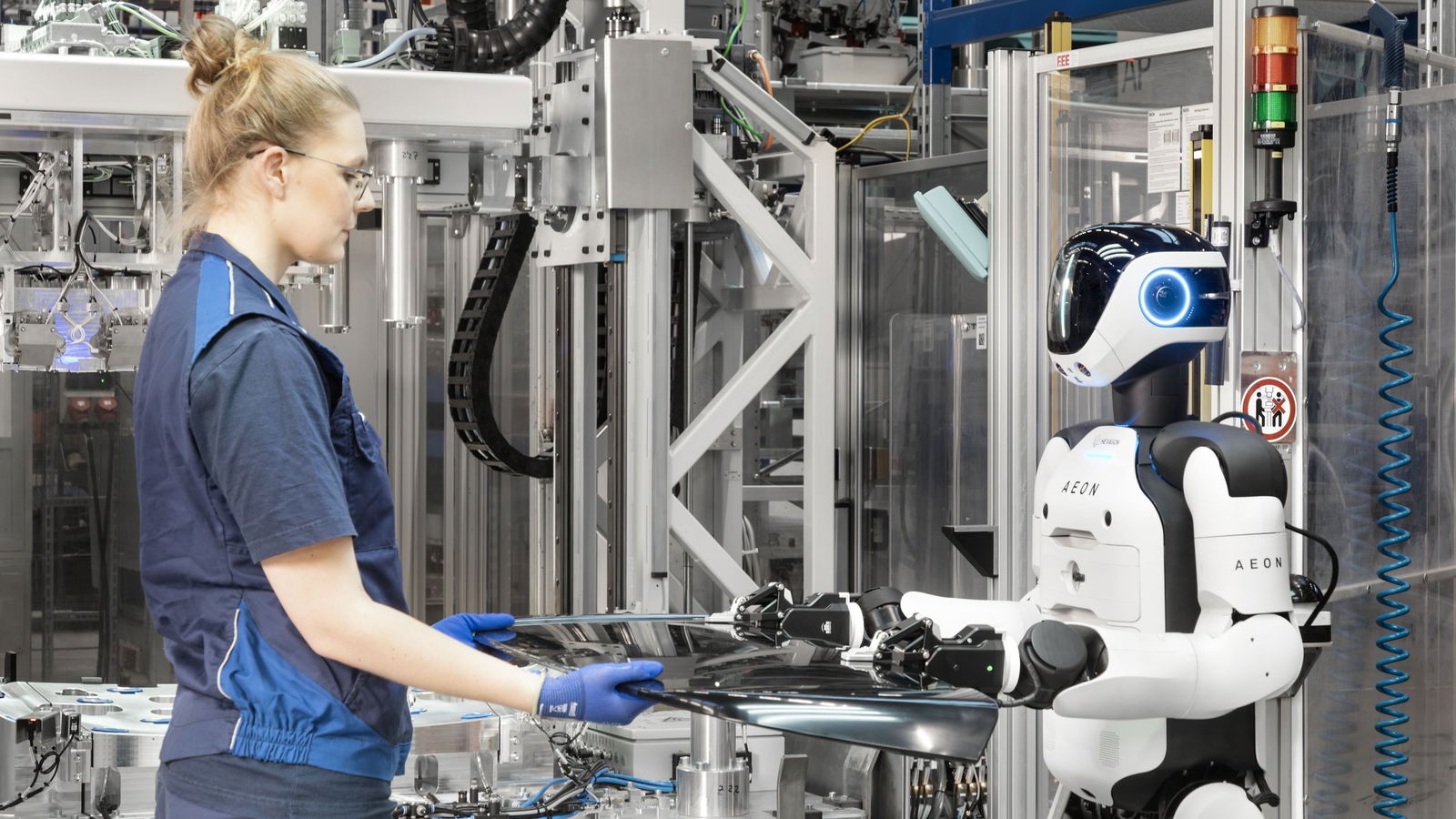 BMW commence à tester des robots humanoïdes dans son usine