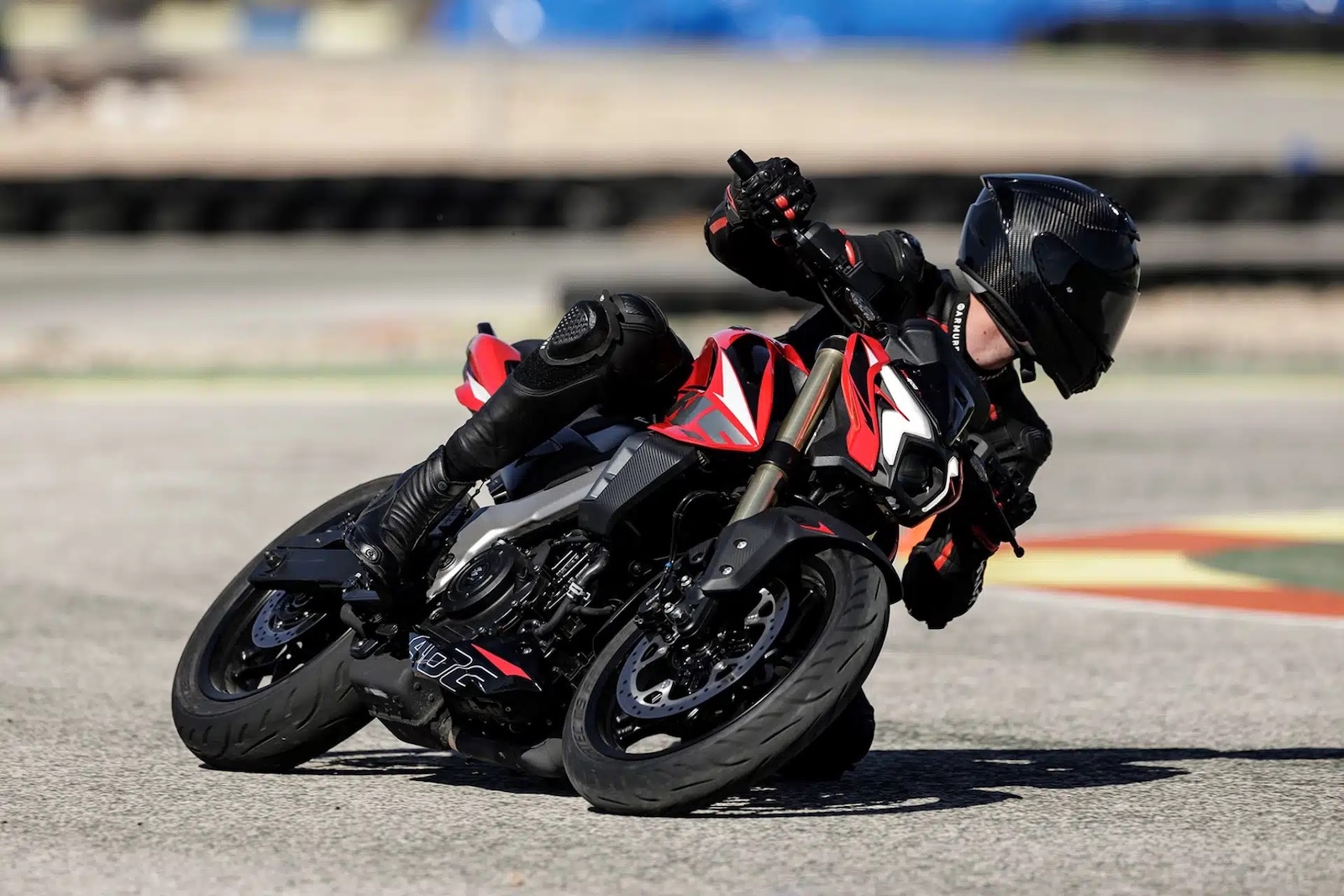 Le Bajaj Pulsar NS 400