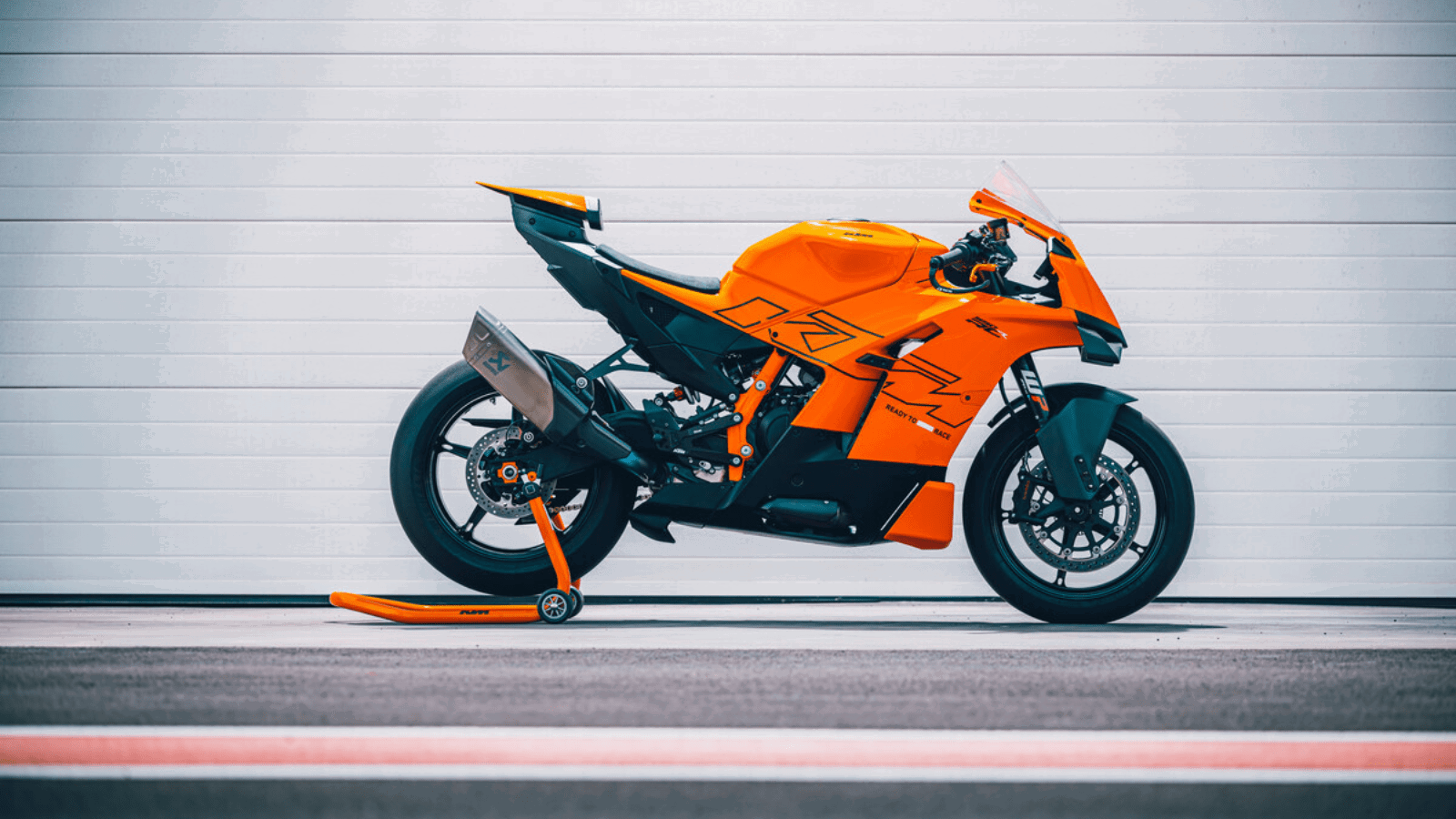 New KTM 990 RC R supersport