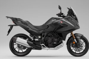 La Honda NT1100 conserve sa place de routière la plus vendue au Royaume-Uni