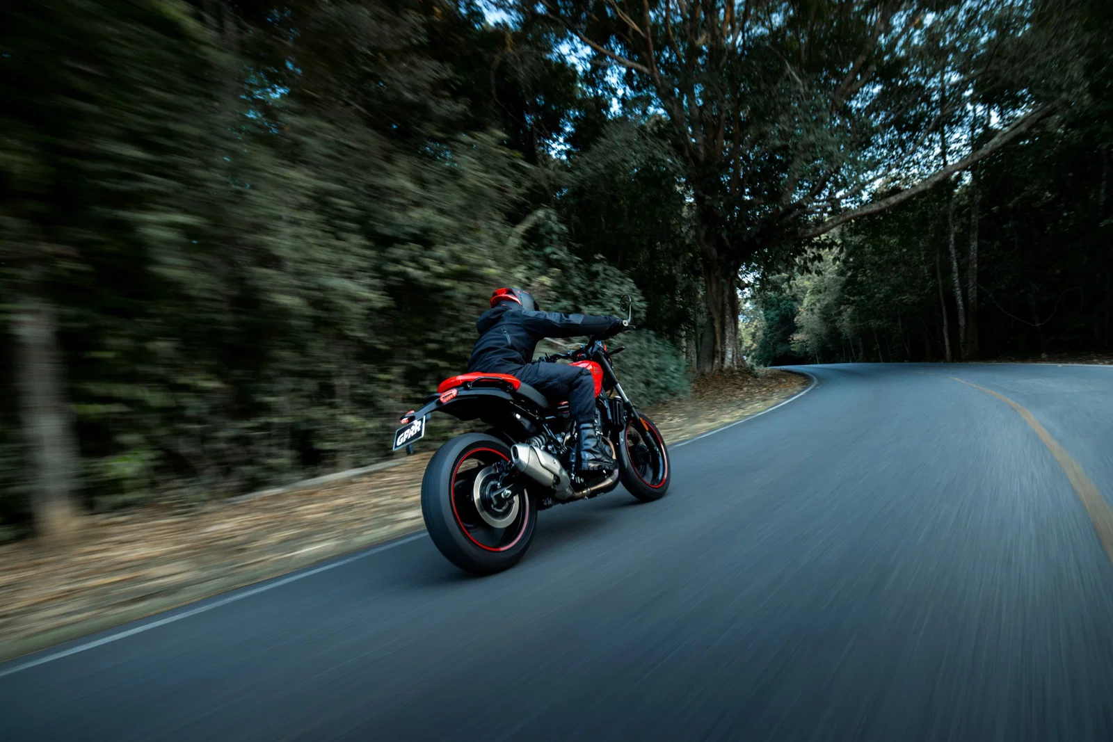 La Royal Enfield Guerrilla 450 Apex