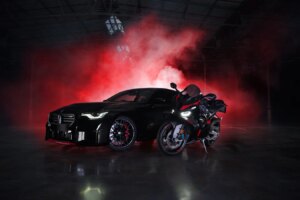 Les éditions BMW S1000 RR et M1000 RR M2 dévoilées aux côtés du M2 Coupé RR uniquement en Afrique du Sud