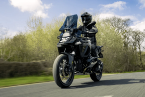 La BMW R1300 GS Adventure Dark Edition dévoilée