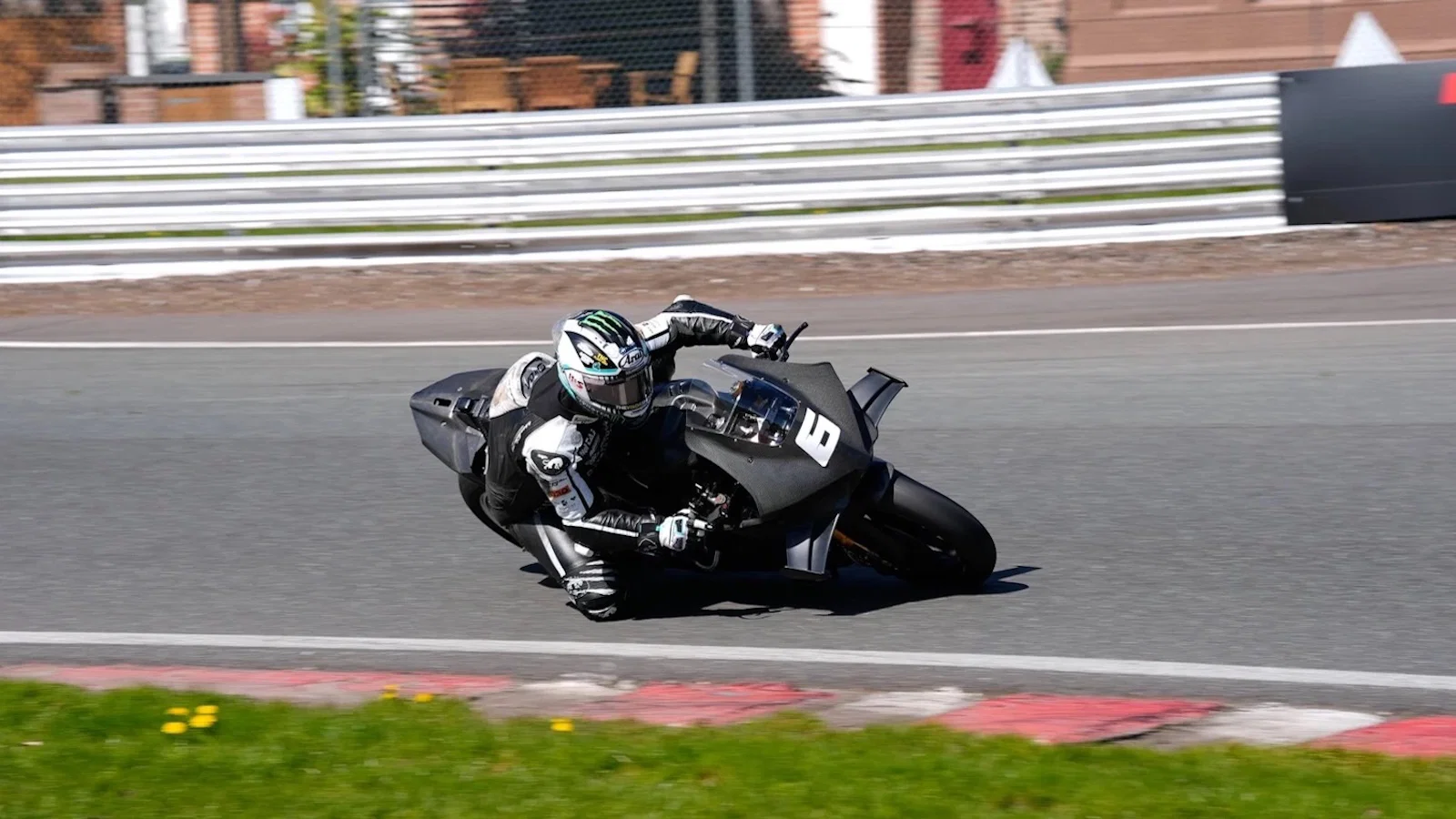 Michael Dunlop, 2026 Oulton Park BSB Test. Credit: Ian Hopgood Photography.