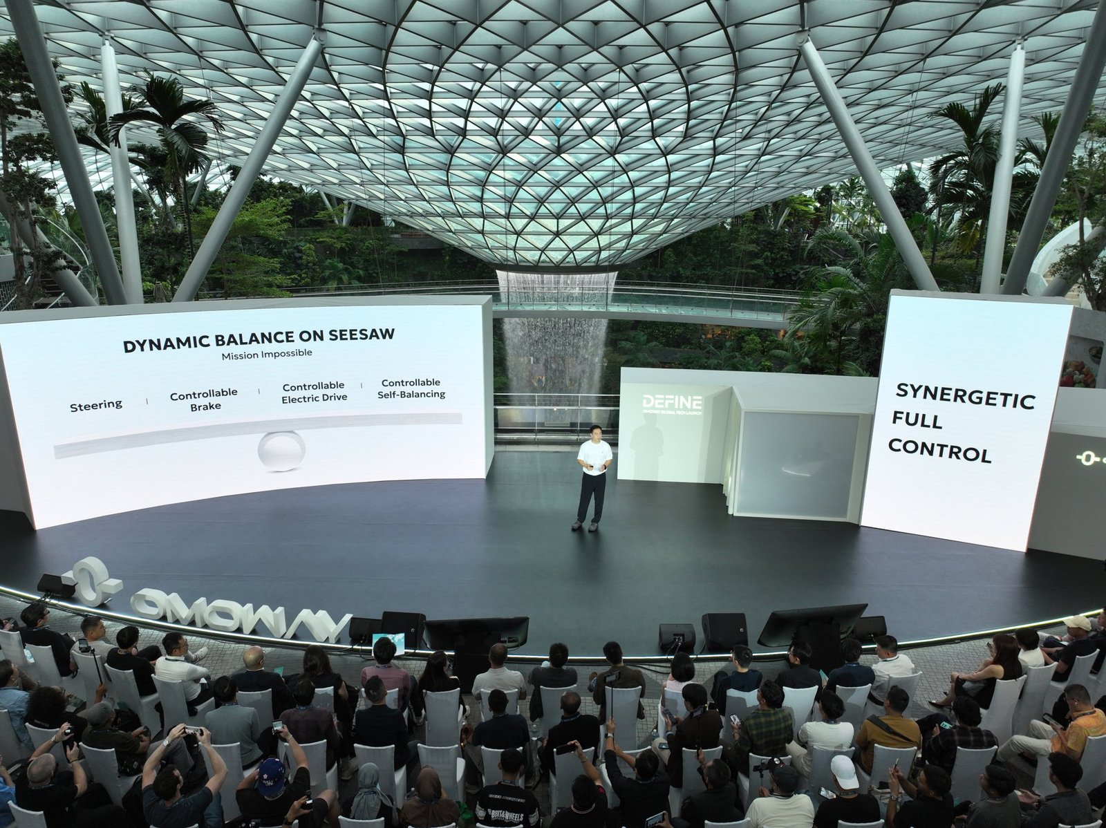 L'événement de lancement d'Omoway OMO-X