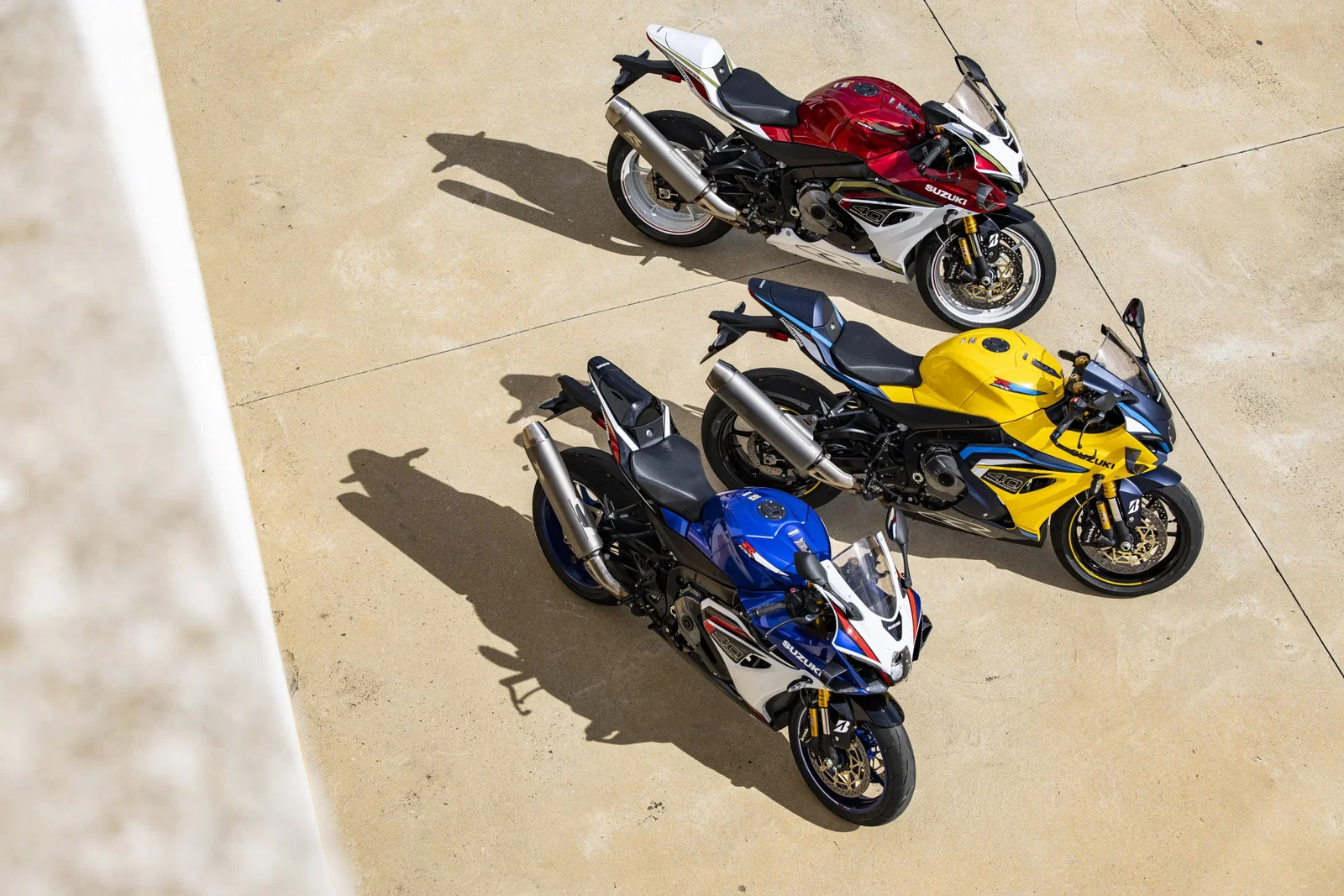 La Suzuki GSX-R1000R 2026 - statique
