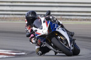 Suzuki GSX-R1000R (2026) examen, spécifications, caractéristiques
