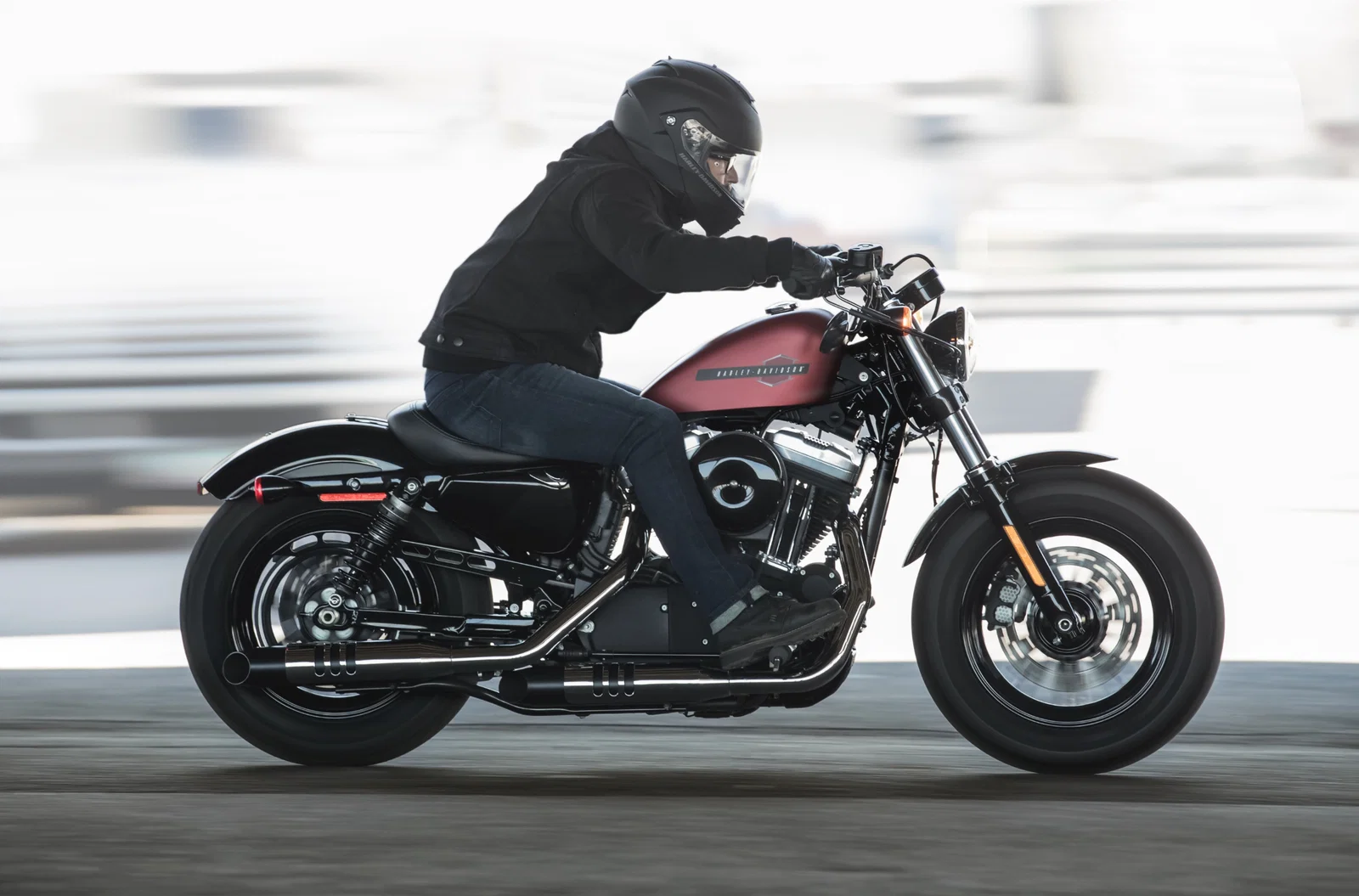 Harley-Davidson Sportster quarante-huit