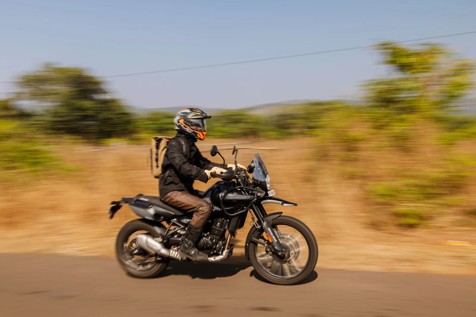 Royal Enfield 450 Mana 2026 Noir