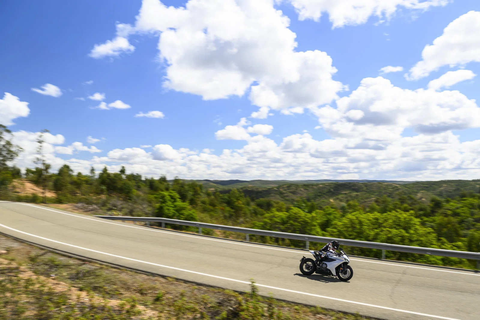 Le Norton Manx R - équitation