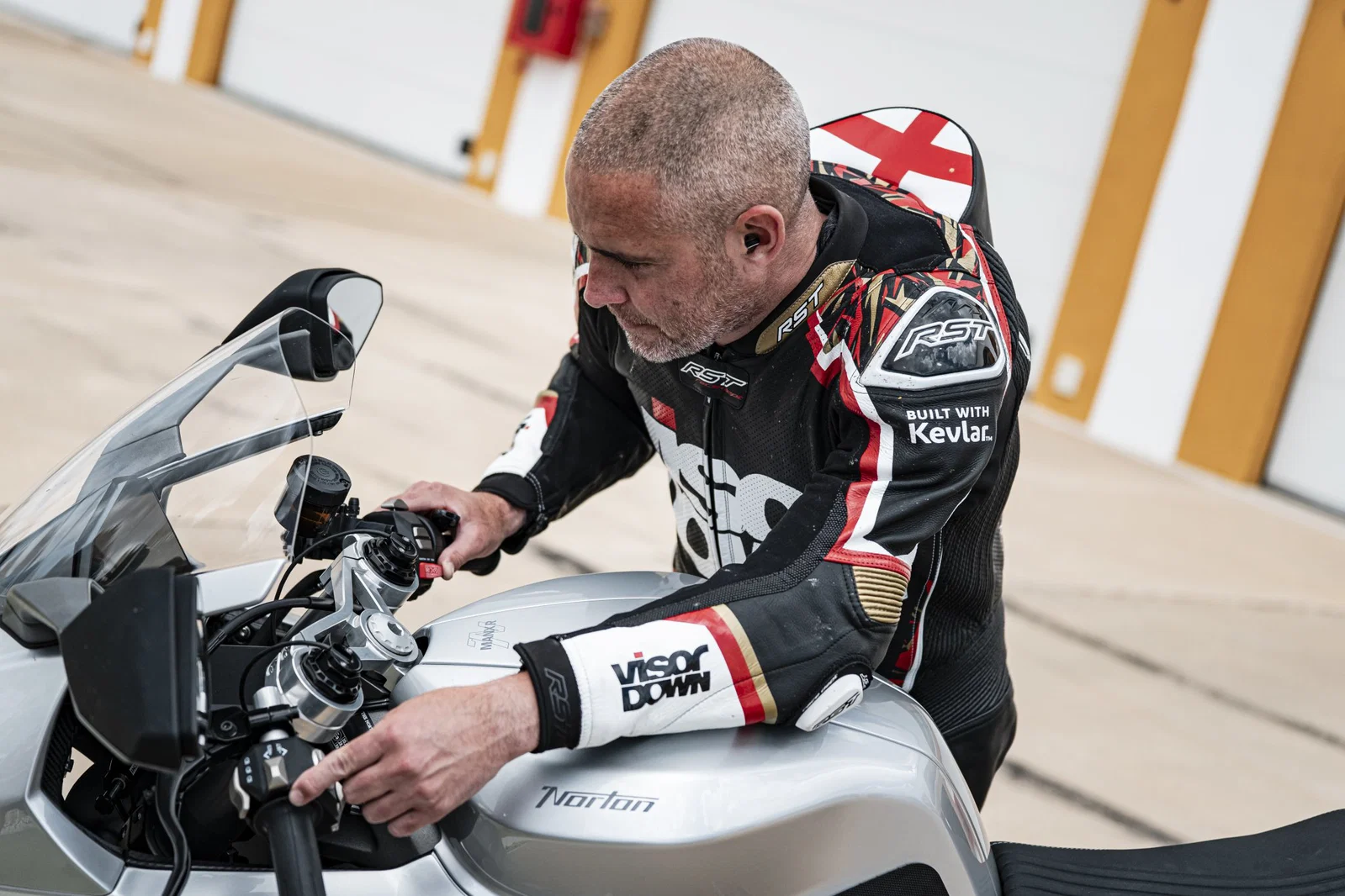 Le Norton Manx R - BTS