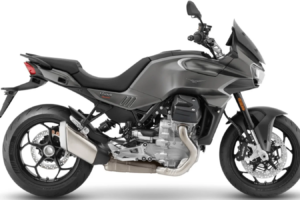 Un distributeur britannique révèle d'énormes économies sur la nouvelle Moto Guzzi V100 Mandello