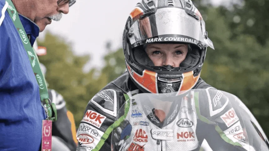 Maria Costello aux courses TT 2019. Crédit : Île de Man TT.