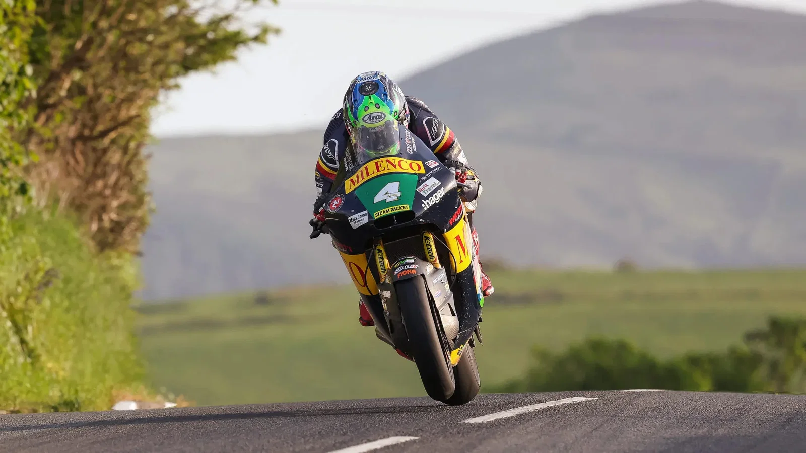 Jamie Coward dans la classe Sportbike. Crédit : Île de Man TT.