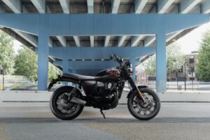 BSA Bantam 350 en tête du segment des classiques modernes pour le troisième mois consécutif au Royaume-Uni