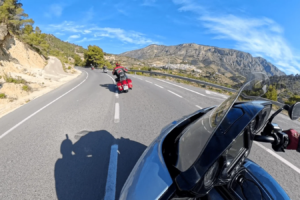 Indian Motorcycle dévoile un voyage moto tout compris IBEX26 en Espagne