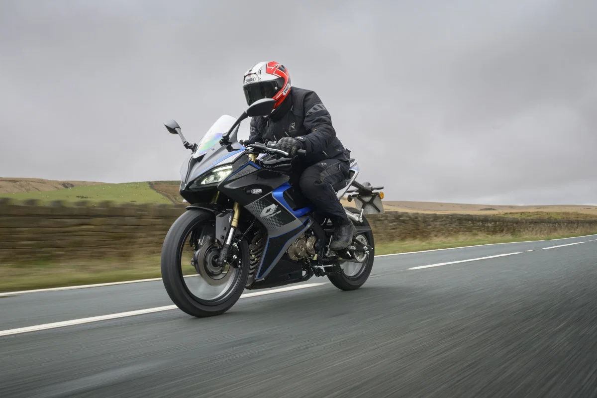 Le QJ SRK 125 R existant est déjà disponible au Royaume-Uni pour 2 999 £