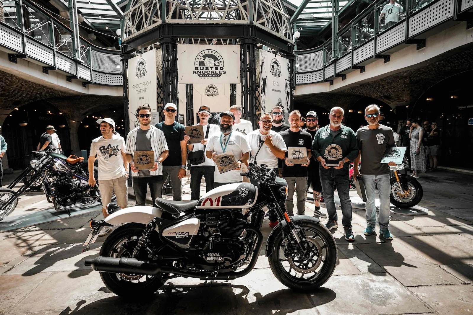 Les finalistes du Royal Enfield Busted Knuckles Build Off 2026