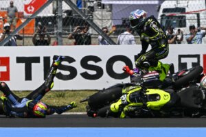 Le MotoGP doit-il repenser sa procédure de départ après l'accident en Hongrie ?