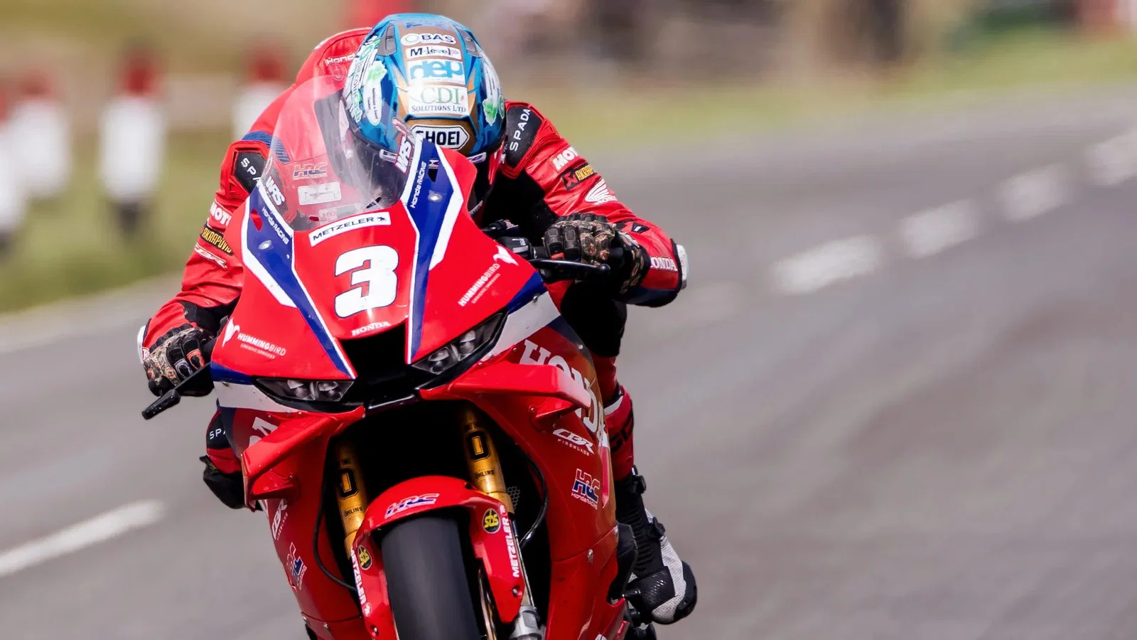 Dean Harrison à bord de sa machine Honda Racing UK. Crédit : Île de Man TT.