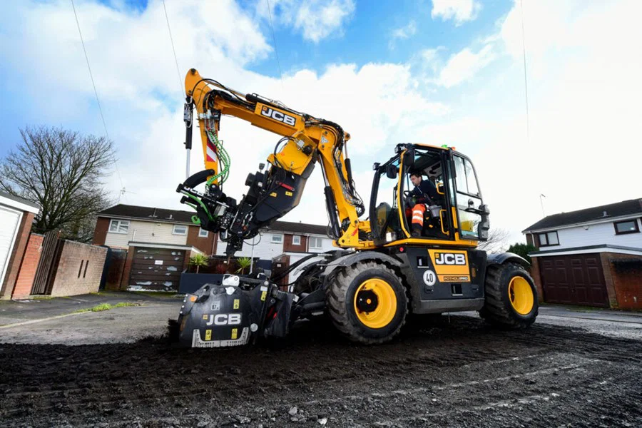 JCB Nid-de-poule Pro. -JCB.
