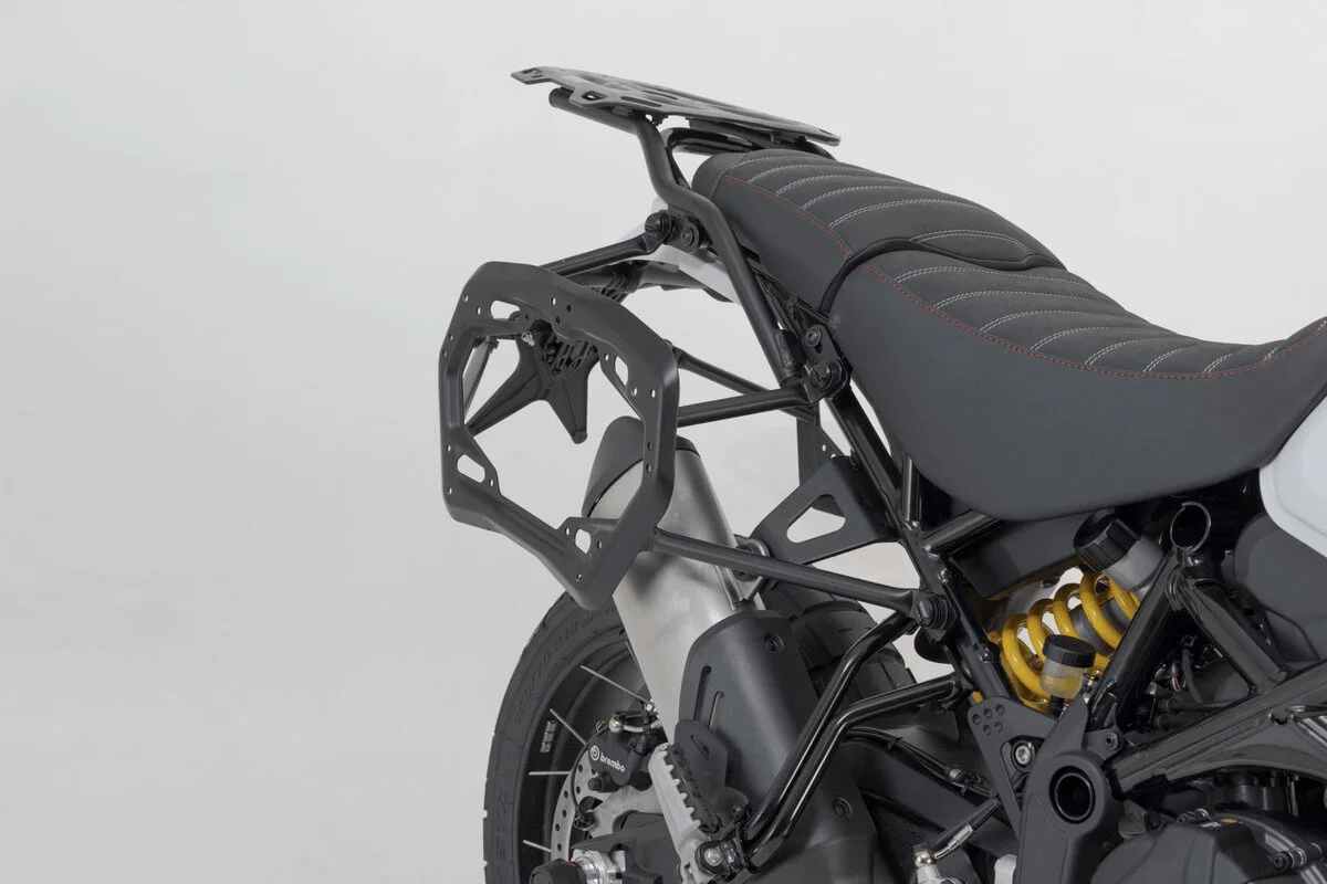 Supports de bagages Ducati DesertX de SW-Motech.