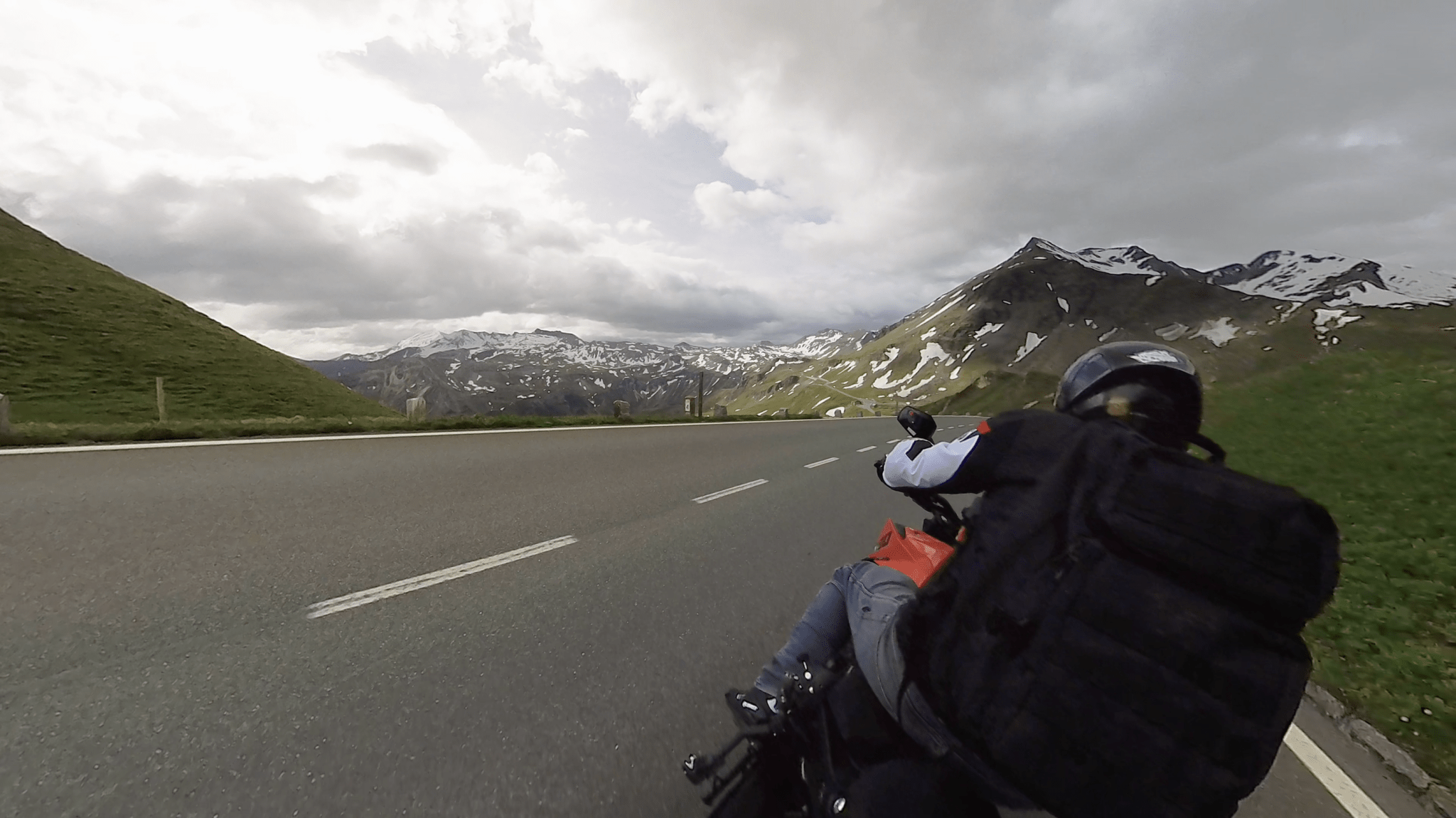 Rouler dans les Alpes autrichiennes