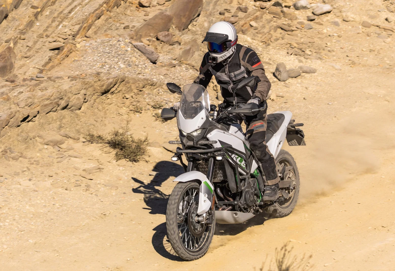 Conduire la Kawasaki KLE500 tout-terrain