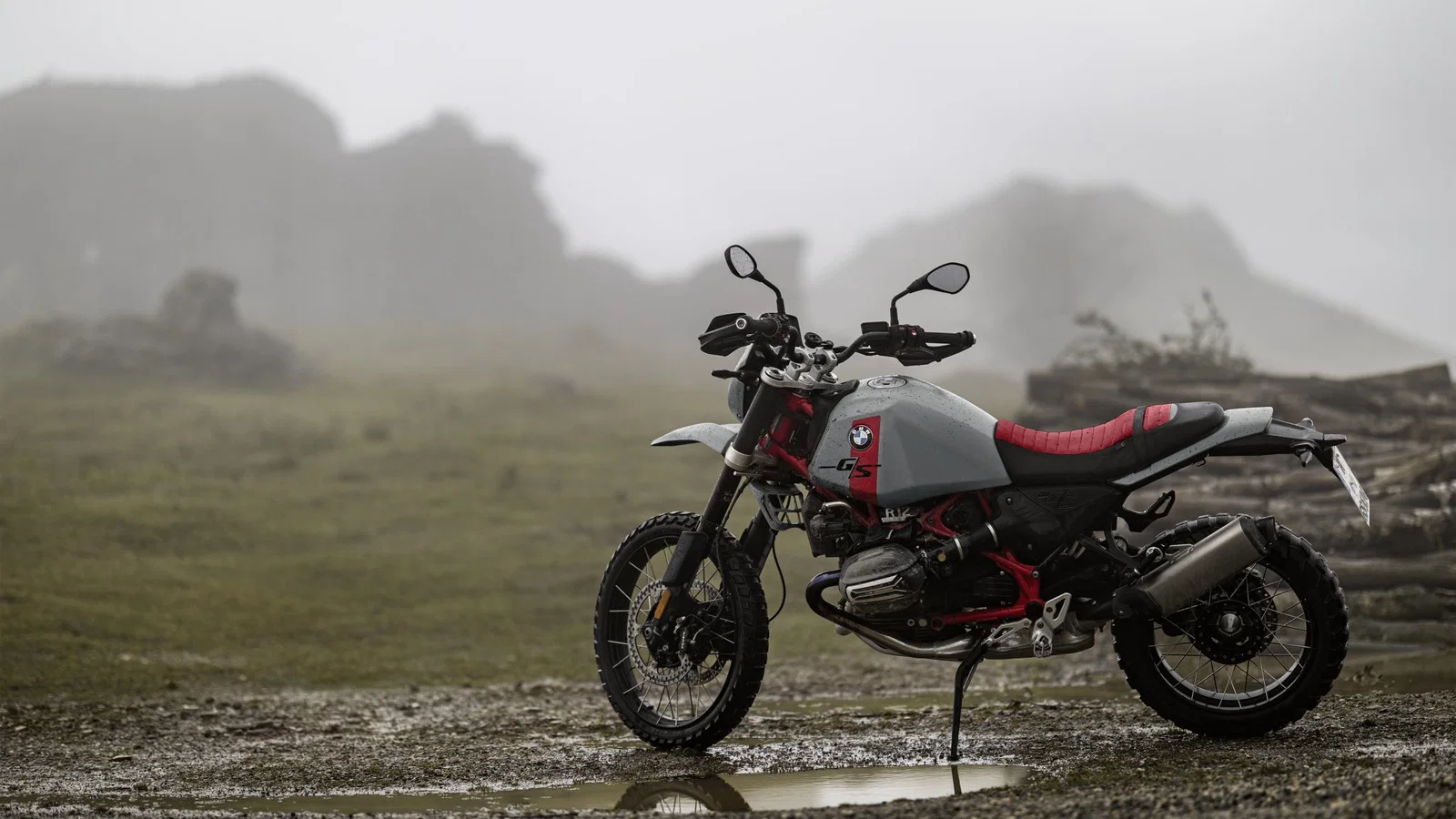 2027 BMW R12 G/S model update.