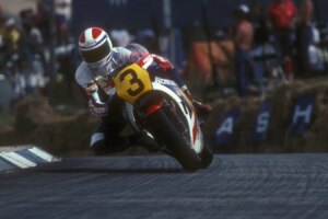 Un record de MotoGP vieux de 42 ans et un numéro de victoire historique attendent Marco Bezzecchi
