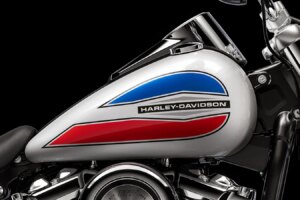 La notation de crédit de Harley-Davidson est tombée en dessous de la catégorie investissement alors que le plan de redressement fait l'objet d'un examen minutieux