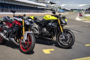 Triumph s'associe à Silverstone pour une journée sur piste dirigée par un instructeur