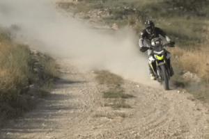 Le rallye moto Baja Espana-Aragon suspendu en raison du risque d'incendies de forêt extrêmes