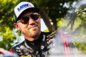 Peter Hickman pilotera l'emblématique Norton Rotary au Classic TT 2026