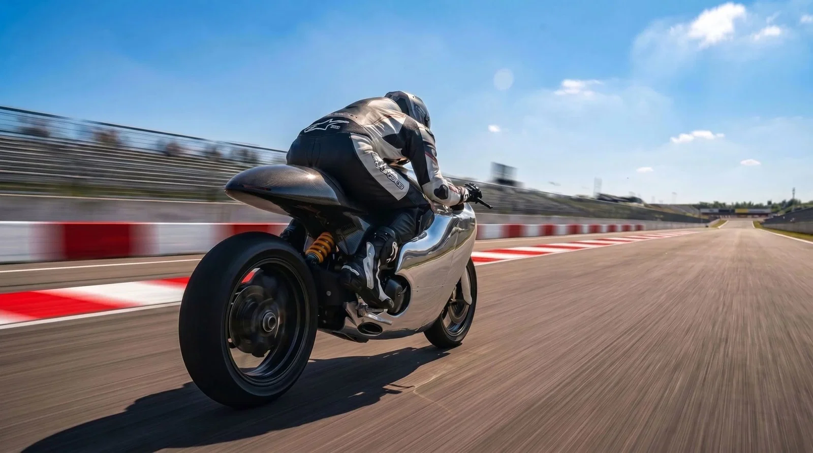 La Bandit9 Ducati 821