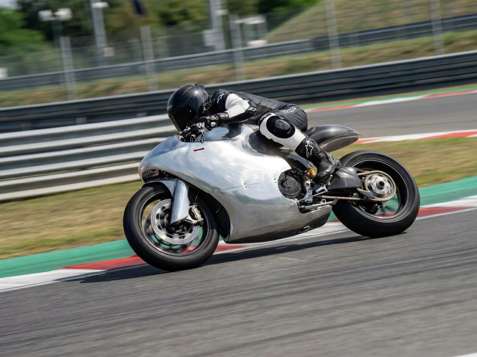 La Bandit9 Ducati 821