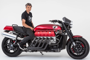 Allen Millyard revient sur la vente historique de la moto Viper V10