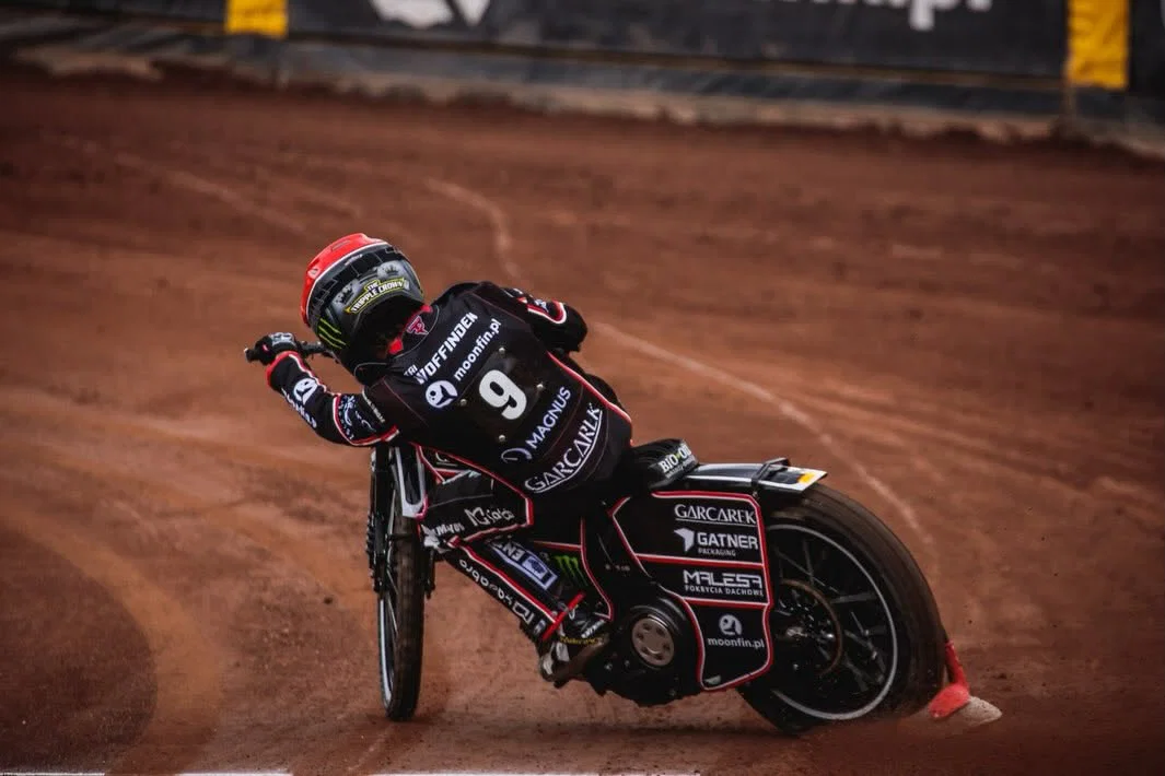 Course de Tai Woffinden en 2026. Crédit : Tai Woffinden/Facebook.