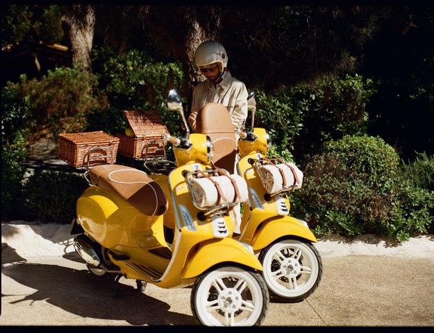 Scooters Vespa x Gigi en édition limitée.
