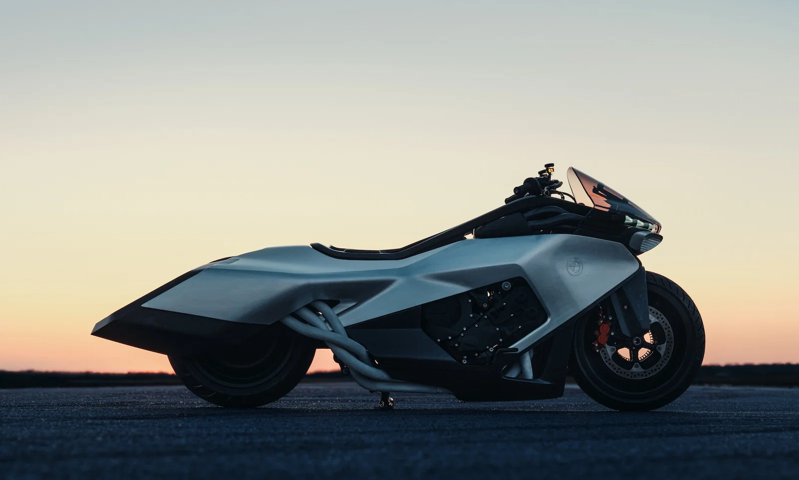 La BMW Vision K18 - profil latéral