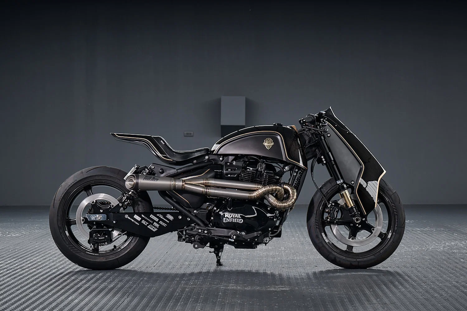 Le Rough Crafts Calibre Royale qui a inspiré le modèle