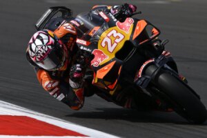 Trackhouse Racing complète son line-up MotoGP 2027 avec Enea Bastianini