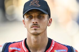 Tech3 KTM confirme la première signature de la saison MotoGP 2027