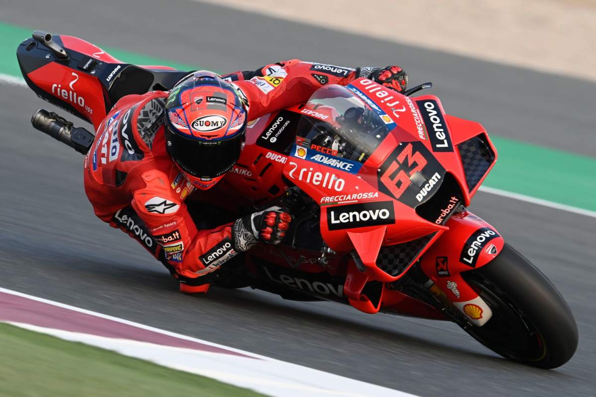Francesco Bagnaia sur une Ducati au Qatar.