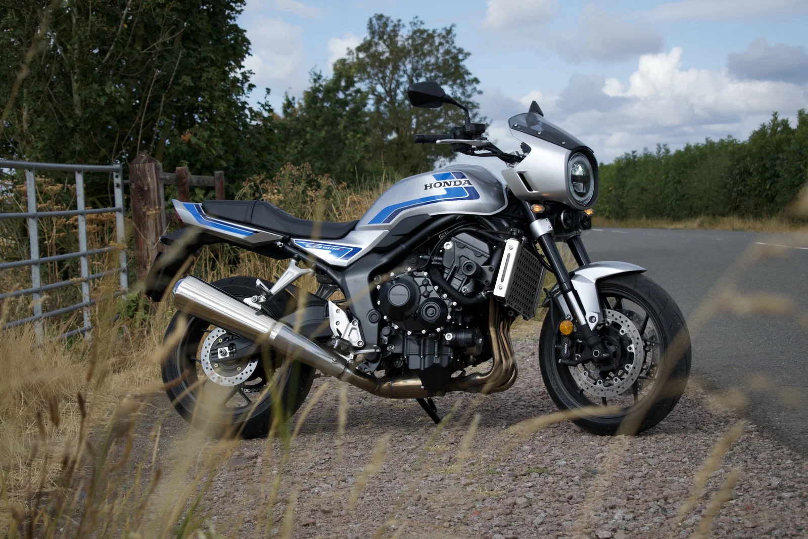 La Honda CB1000F