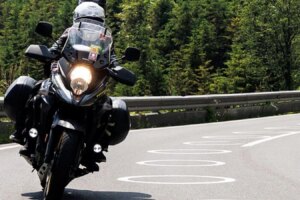 La Norvège adopte des marquages ​​de sécurité pour motards de style PRIME suite au succès du projet écossais